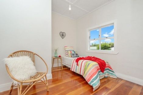 Photo of property in 15 Hinau Street, Maeroa, Hamilton, 3200