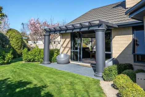 Photo of property in 2 Armour Place, Halswell, Christchurch, 8025