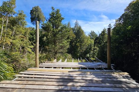 Photo of property in 215 Clifton Road, Kaiata, Greymouth, 7805