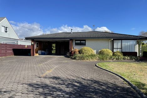 Photo of property in 68 Kapanui Road, Waikanae, 5036