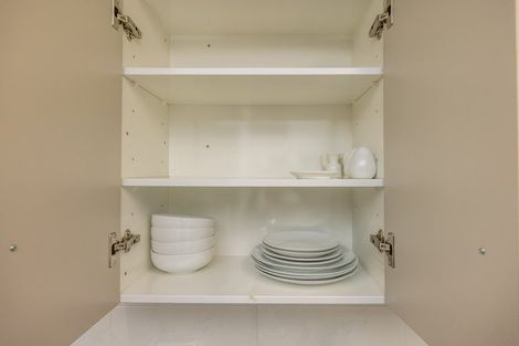 Photo of property in 2/10 Raewyn Place, Pakuranga, Auckland, 2010