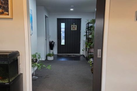 Photo of property in 1 Graycliffe Street, Halswell, Christchurch, 8025