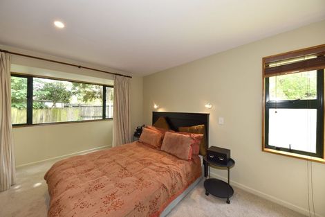 Photo of property in 90 Totara Street, Riccarton, Christchurch, 8041