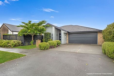 Photo of property in 20 Taiore Crescent, Marshland, Christchurch, 8083