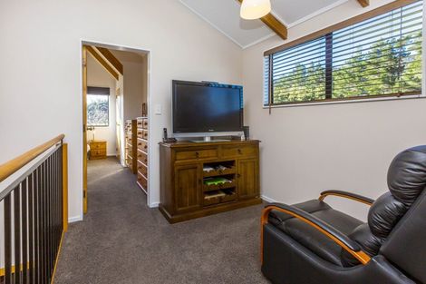 Photo of property in 43 Maclaren Street, Maymorn, Upper Hutt, 5018