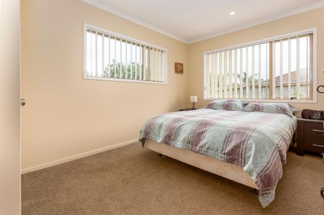 Photo of property in 3 Cathcart Close, Pukekohe, 2120