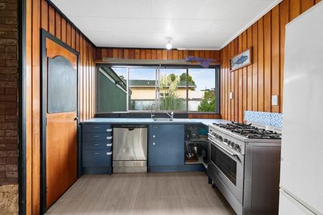 Photo of property in 27 Carruthers Street, Otane, 4202