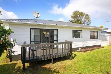 Photo of property in 1/6 Hatherley Place, Clendon Park, Auckland, 2103