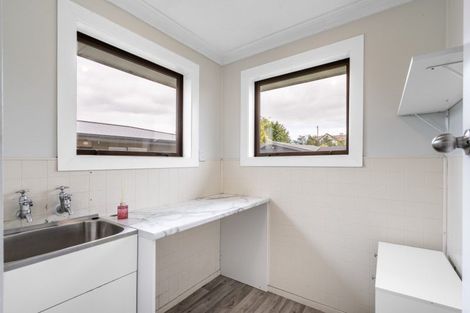 Photo of property in 52 Edinburgh Crescent, Waikiwi, Invercargill, 9810