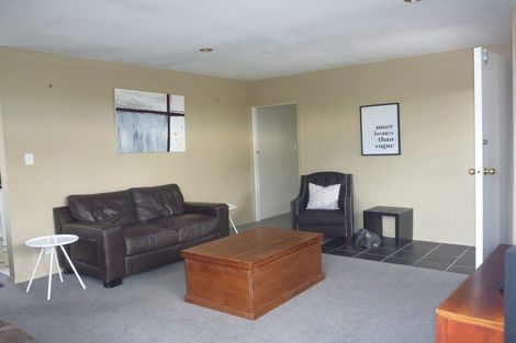 Photo of property in 58 Norrie Street, Redwood, Christchurch, 8051
