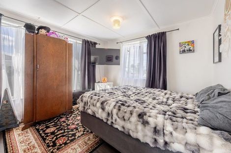 Photo of property in 18 Kelvin Road, Maraenui, Napier, 4110