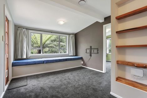 Photo of property in 5 Jays Road, Titirangi, Auckland, 0604