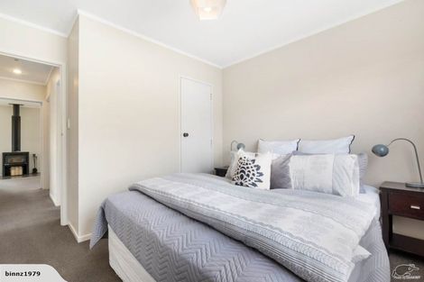 Photo of property in 2/10 Glennandrew Drive, Half Moon Bay, Auckland, 2012