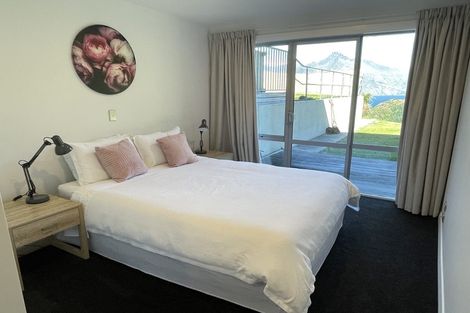 Photo of property in 6c Miller Place, Sunshine Bay, Queenstown, 9300