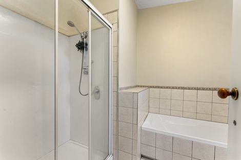 Photo of property in 40 Lynfield Avenue, Ilam, Christchurch, 8041