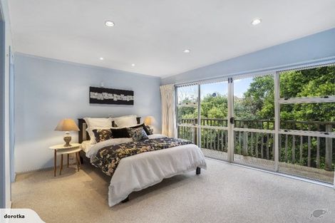 Photo of property in 27a Clairville Crescent, Wai O Taiki Bay, Auckland, 1072