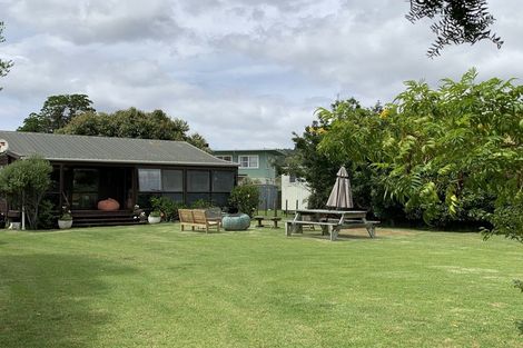Photo of property in 10 Morrison Road, Matapouri, Whangarei, 0173