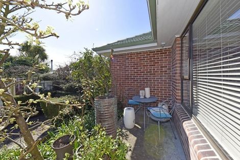 Photo of property in 1/183 Wairakei Road, Bryndwr, Christchurch, 8053
