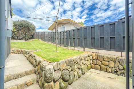 Photo of property in 16 Hillcrest Street, Tirau, 3410