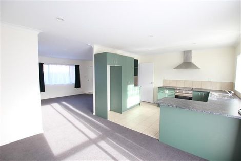 Photo of property in 16a Ashlynne Avenue, Papatoetoe, Auckland, 2025