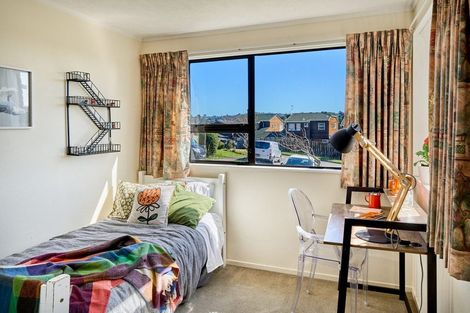 Photo of property in 1 The Top Gallant, Whitby, Porirua, 5024