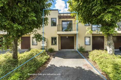 Photo of property in 11/17 Harbour View Road, Te Atatu Peninsula, Auckland, 0610