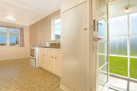 Photo of property in 12 Cobham Place, Te Hapara, Gisborne, 4010