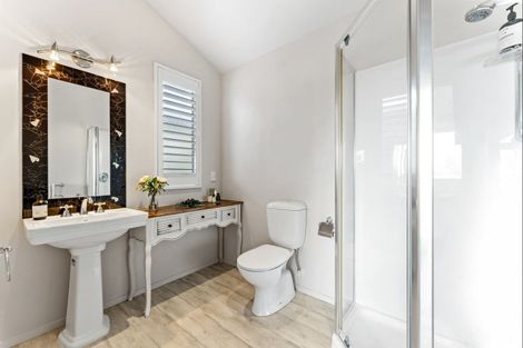 Photo of property in 15 Meiklejohn Way, Omaha, 0986