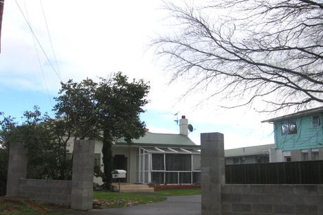 Photo of property in 26 Hinemoa Street, Waiwhetu, Lower Hutt, 5010