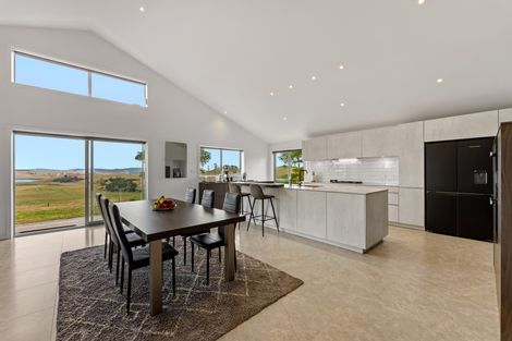 Photo of property in 1498 Oneriri Road, Kaiwaka, 0573