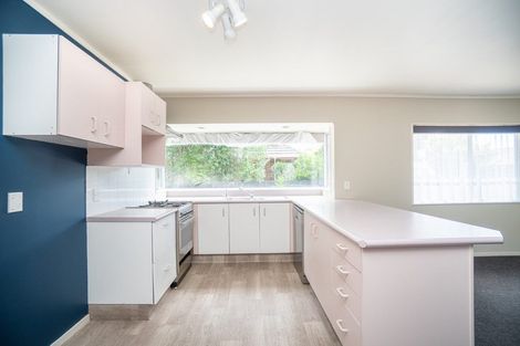 Photo of property in 25 Dalfield Place, Highbury, Palmerston North, 4412
