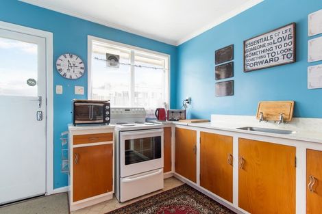 Photo of property in 2/14 Campbell Street, Maori Hill, Timaru, 7910