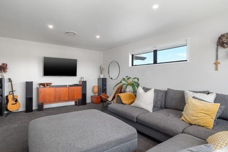 Photo of property in 1 Pimelea Street, Papamoa Beach, Papamoa, 3118