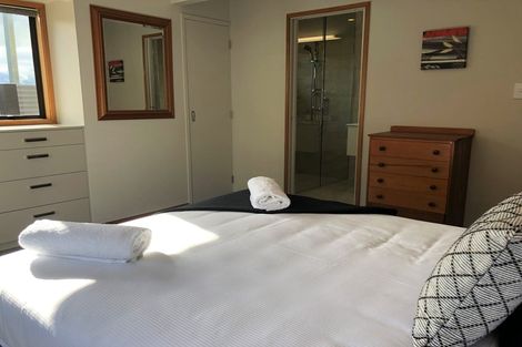 Photo of property in 1/11 Krissell Place, Acacia Bay, Taupo, 3330