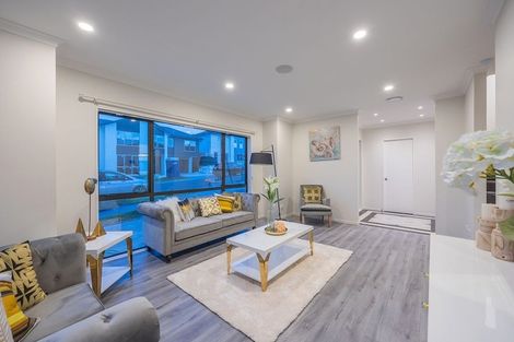 Photo of property in 10 Drumconnell Drive, Flat Bush, Auckland, 2019