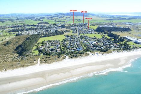 Photo of property in 19 Tiki Place, Ruakaka, 0116