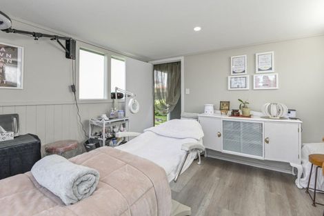 Photo of property in 221 Tudor Avenue, Mayfair, Hastings, 4122