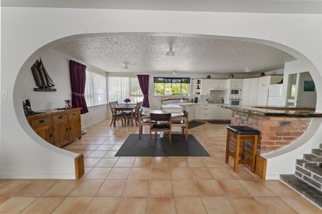 Photo of property in 2 Milton Street, Murchison, 7007