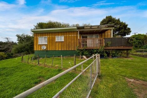 Photo of property in 138 Ngarongo Road, Normanby, Hawera, 4673