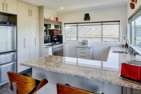 Photo of property in 67 Mulberry Street, Maungaraki, Lower Hutt, 5010