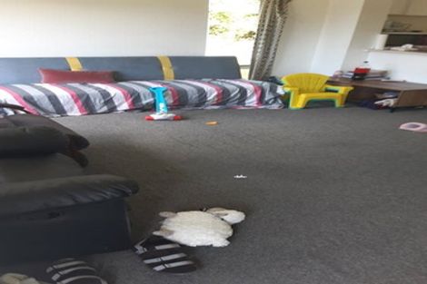 Photo of property in 1/23 Kenmure Avenue, Forrest Hill, Auckland, 0620