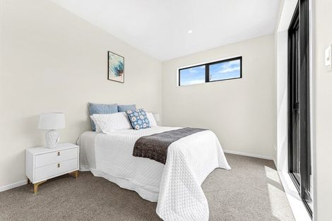 Photo of property in 1 Taukahiwi Road, Pukekohe, 2120
