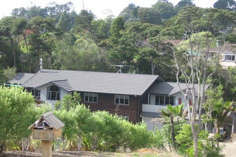Photo of property in 57 Staincross Street, Green Bay, Auckland, 0604