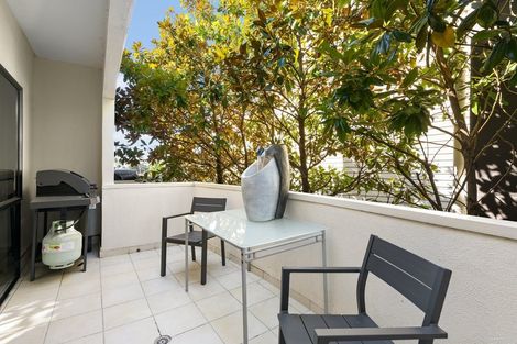 Photo of property in 4/46 Aitken Terrace, Kingsland, Auckland, 1021