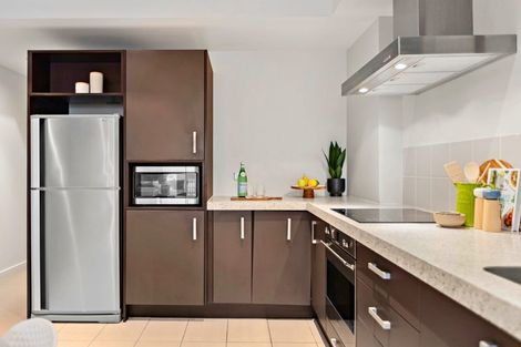 Photo of property in Monument Apartments, 4d/245 Wakefield Street, Te Aro, Wellington, 6011