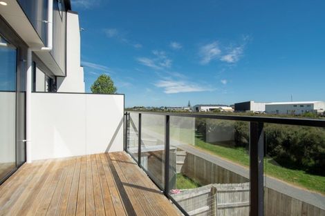 Photo of property in 7/22 Ashley Place, Papamoa Beach, Papamoa, 3118