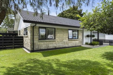 Photo of property in 54a Williams Street, Cambridge, 3434