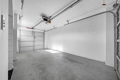 Photo of property in 11 Lockington Avenue, Henderson, Auckland, 0612