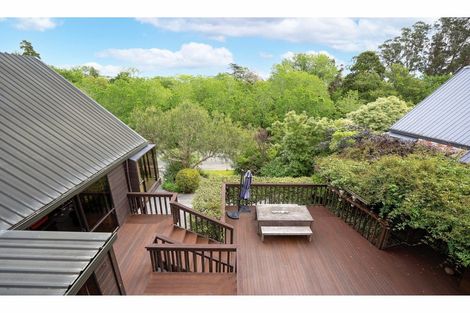 Photo of property in 7 Shalamar Drive, Cashmere, Christchurch, 8022