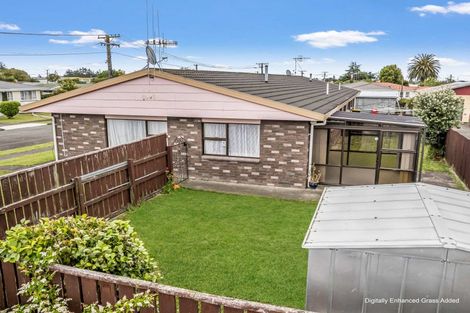 Photo of property in 11 Cornwall Street, Levin, 5510